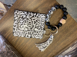 Black and White leopard Bracelet Wallet - silicone beads